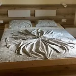 Sunny Paradise Family Otel