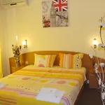 Sunny Paradise Family Otel