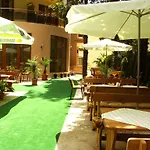 Sunny Paradise Family 3*