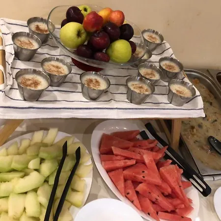 съни парадайс семеен Хотел