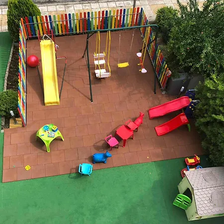 Sunny Paradise Family Kiten (Burgas)