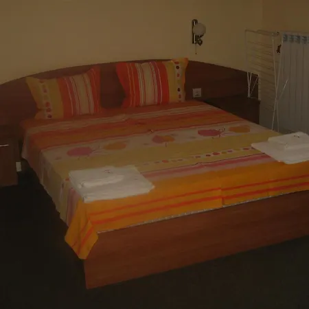 Sunny Paradise Family Kiten (Burgas)