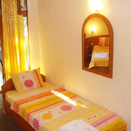 Отель Sunny Paradise Family 3*