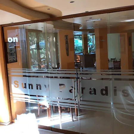 Hotel Sunny Paradise Family