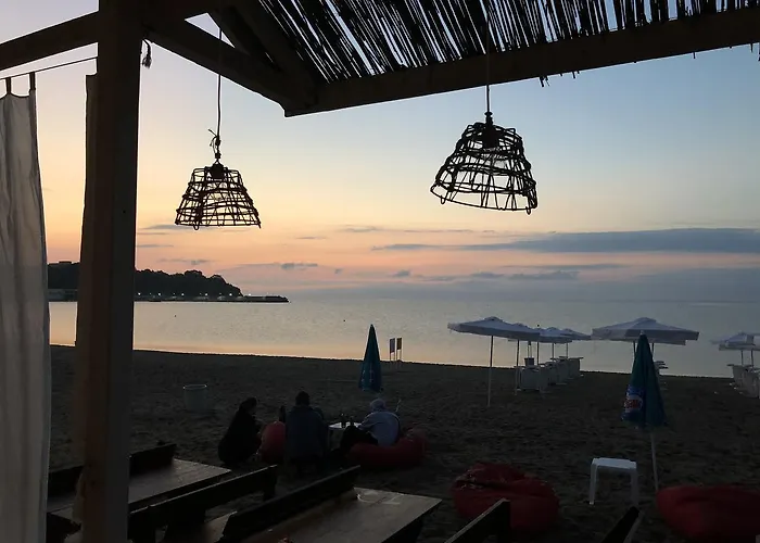 Otel Sunny Paradise Family Naousa